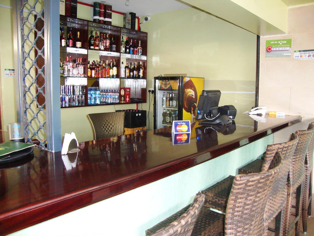 Ash White Hotel Nairobi Exteriör bild