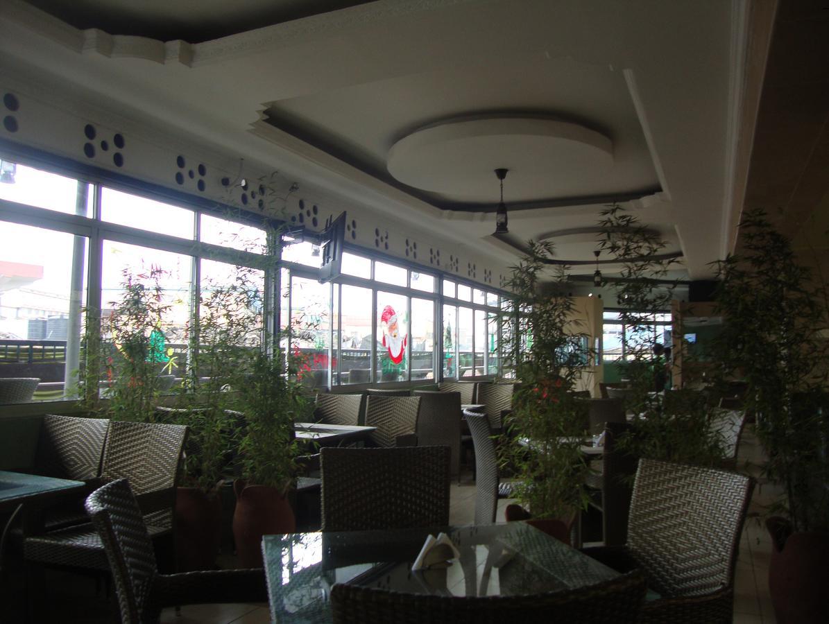 Ash White Hotel Nairobi Exteriör bild