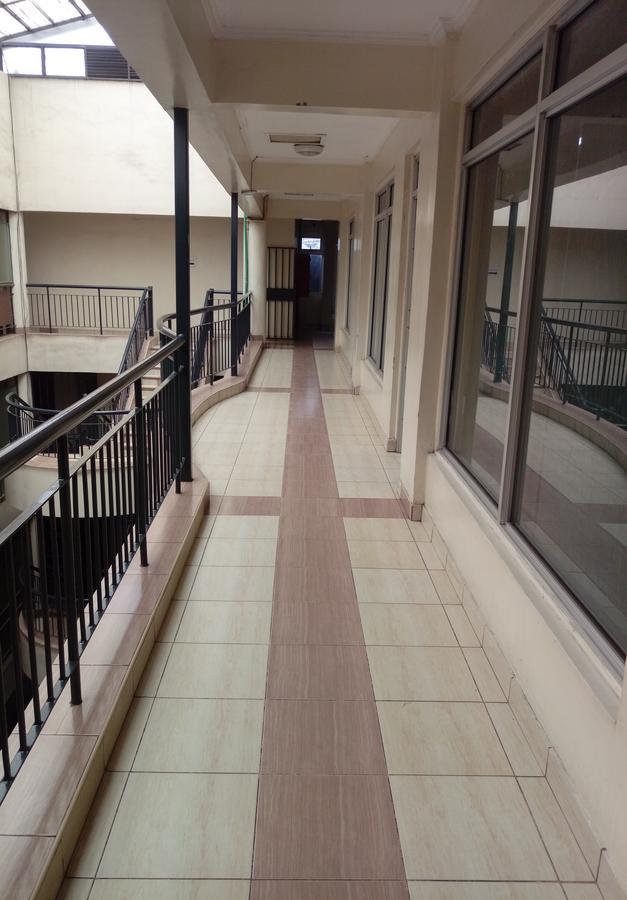 Ash White Hotel Nairobi Exteriör bild