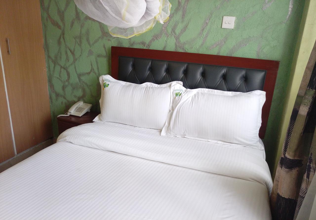 Ash White Hotel Nairobi Exteriör bild