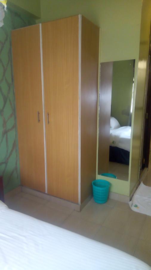 Ash White Hotel Nairobi Exteriör bild