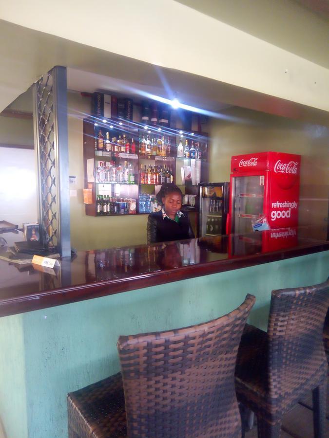 Ash White Hotel Nairobi Exteriör bild