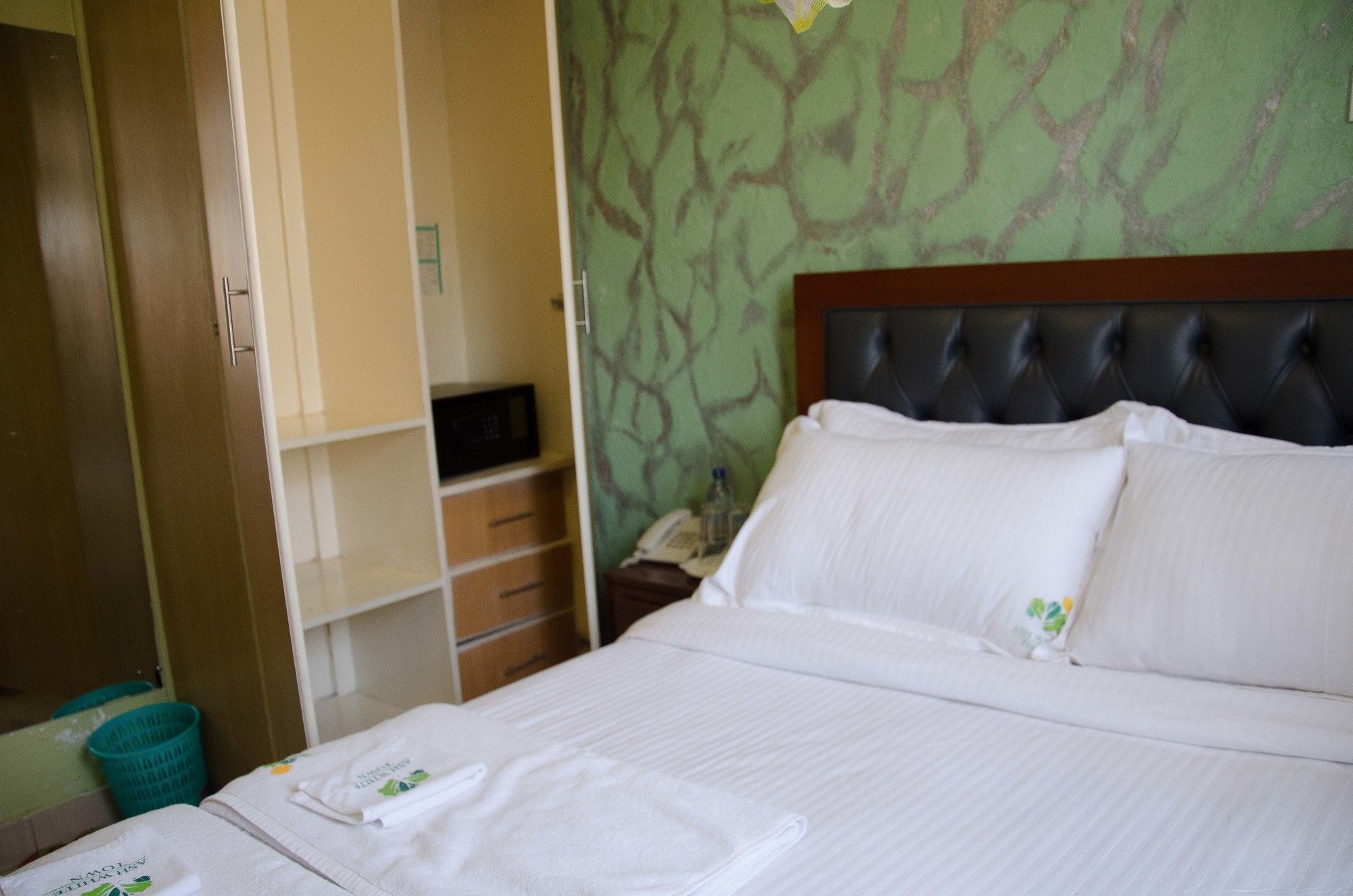 Ash White Hotel Nairobi Exteriör bild